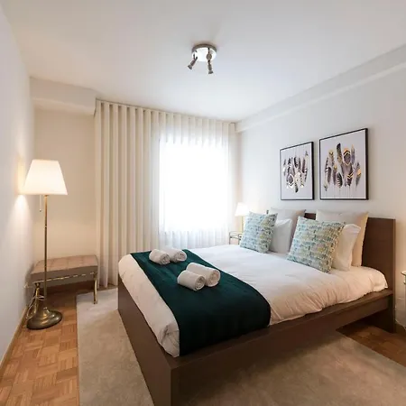 Apartment Rua De Camoes *
